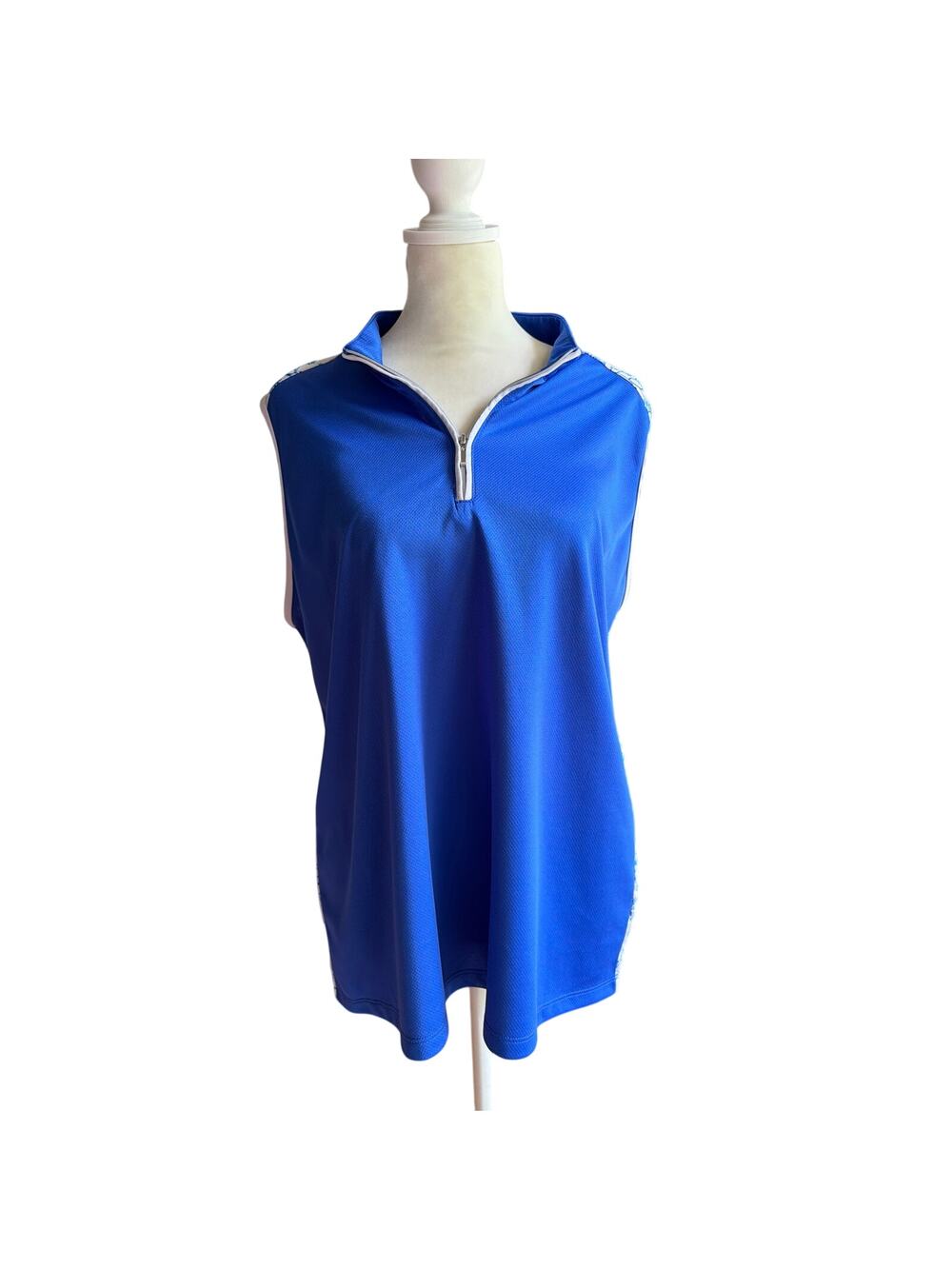 Women’s XL Court Haley Royal Blue Floral Sleeveless Half Zip Golf Tennis Tank